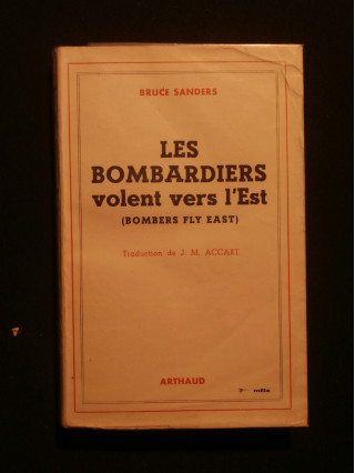 Les bombardiers volent vers l'est