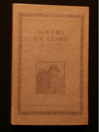 Soeurs en croix